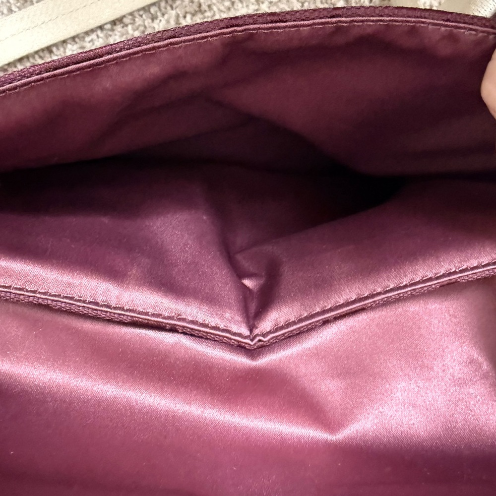 🆕 Coach burgundy fabric  signature C Bag with strap - Picture 7 of 8